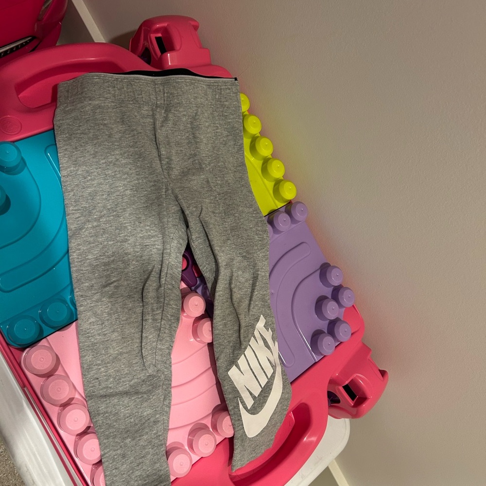 Nike Kids Light Gray Leggings